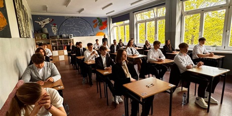 Powiększ grafikę: matury-2025-czas-zaczac-613350.jpg