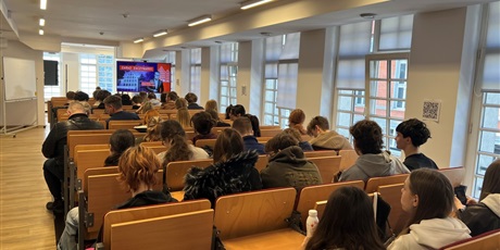 Powiększ grafikę: poznajmy-pjatk-685387.jpg