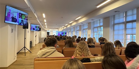 Powiększ grafikę: poznajmy-pjatk-685390.jpg