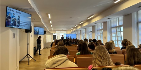 Powiększ grafikę: poznajmy-pjatk-685391.jpg