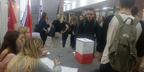 Powiększ grafikę: prawybory-samorzadowe-w-xv-lo-20307.jpg