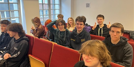 Powiększ grafikę: wizyta-studyjna-klas-3a-3b-3c-3d-3e-3f-3g-3h-w-pjatk-w-gdansku-686467.jpg