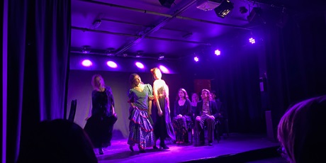 Powiększ grafikę: wizyta-z-lycee-alain-fournier-w-bourges-francja-682580.jpg