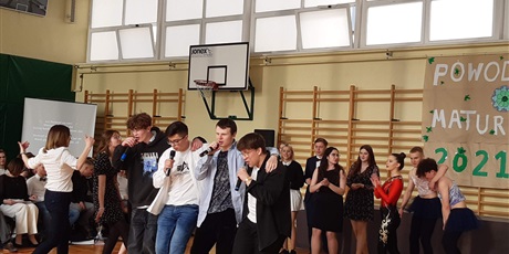 Powiększ grafikę: Rok szkolny 2021/2022