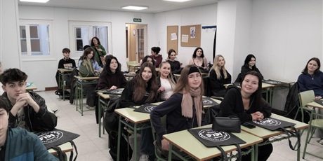 Powiększ grafikę: Wyjazd do szkoły językowej IELE w Sewillii